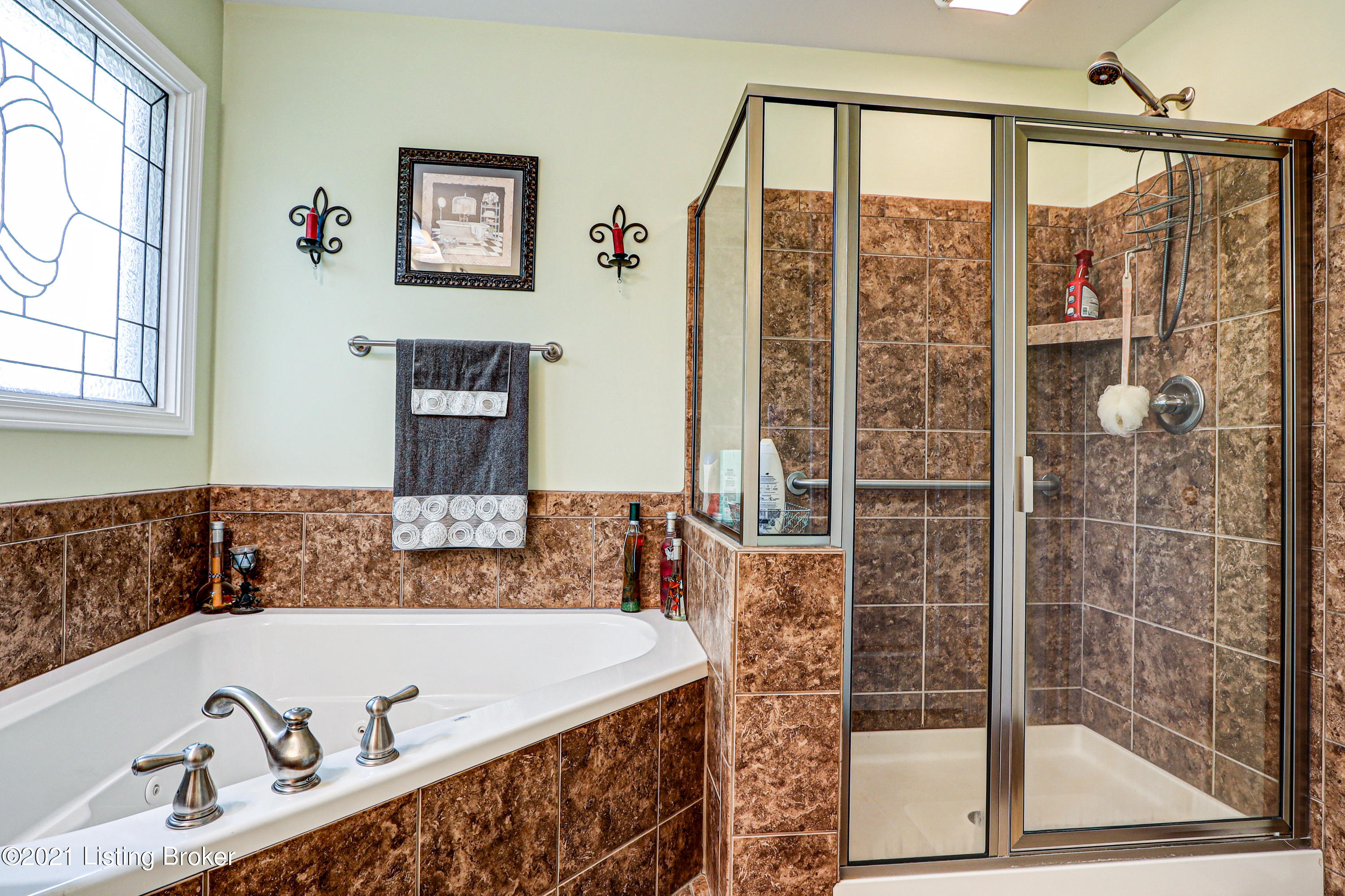 2706 Razor Ridge Court Louisville, KY 40299 - Photo 25 of 40 2706 razor ridge court (42 of 59)