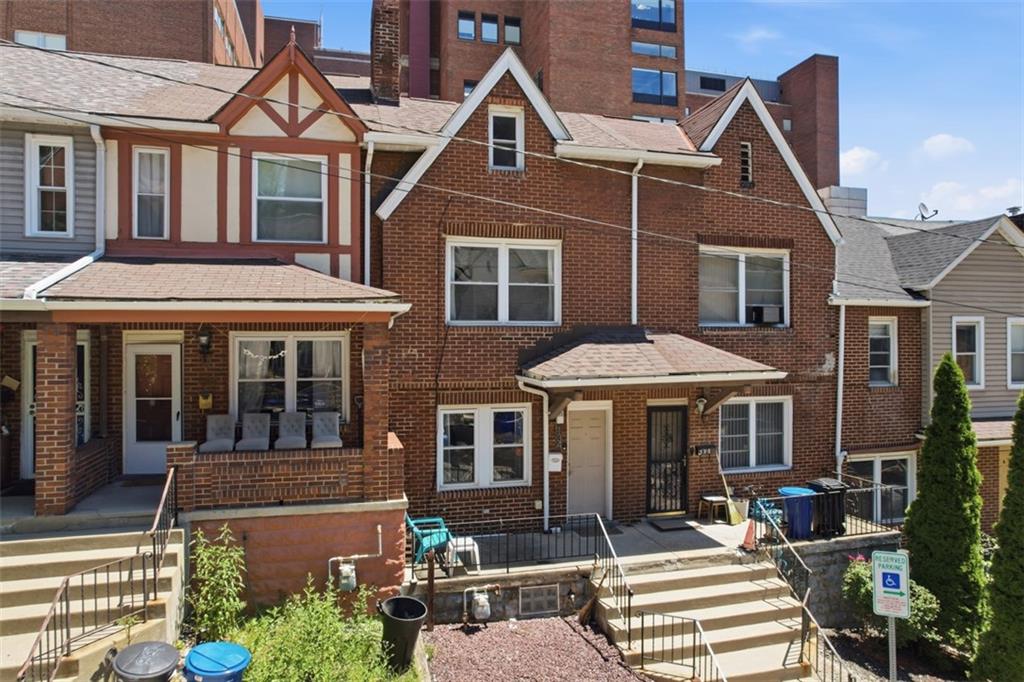 134 Chesterfield Road Pittsburgh, PA 15213 - Photo 1 of 29