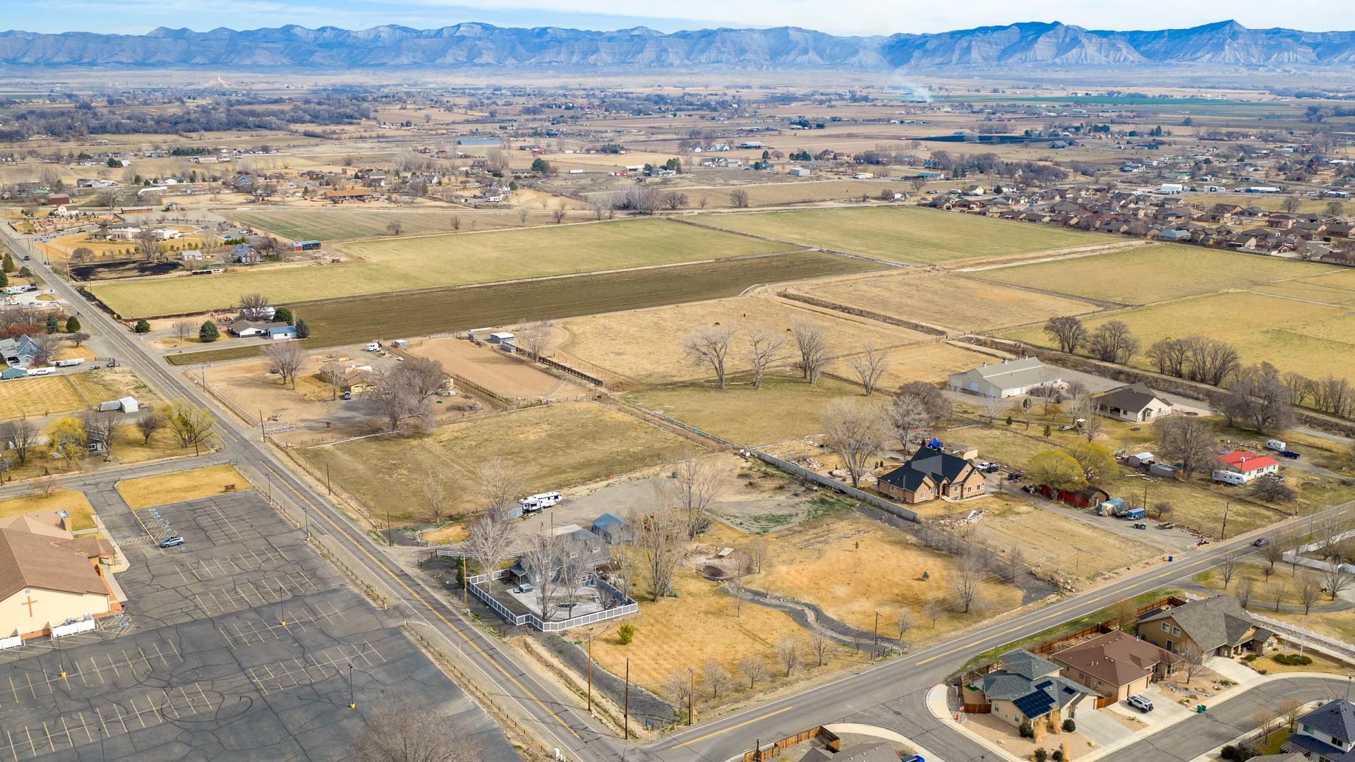 1166-17 17 1/2 Road Fruita, CO 81521 - Photo 39 of 42 a view of an ocean and beach