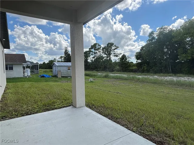 $2,000 | 358 Charwood Avenue South, Lehigh Acres, FL 33974
