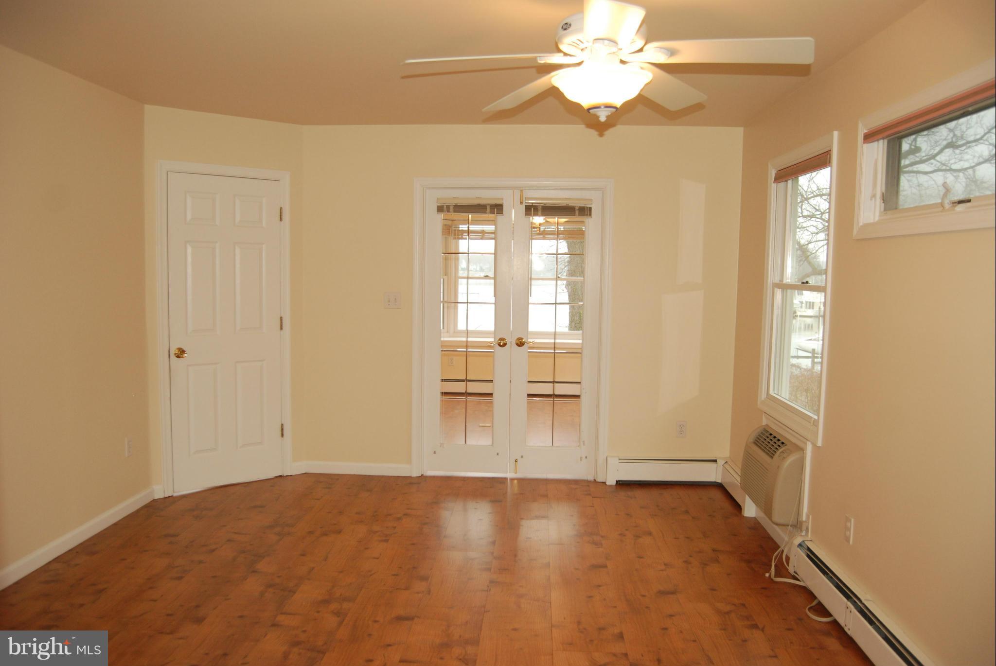 232 Bar Harbor Road Pasadena, MD 21122 - Photo 11 of 24 Bedroom (Master)