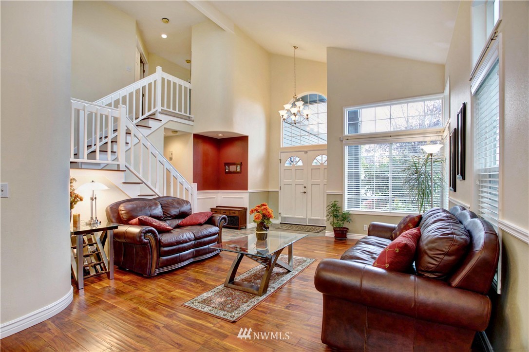 3200 Wells Avenue South Renton, WA 98055 - Photo 4 of 25 Gallery Image 4