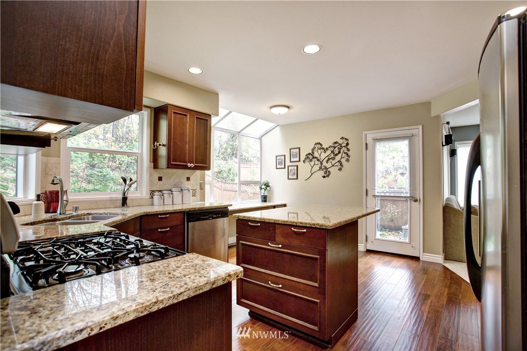 3200 Wells Avenue South Renton, WA 98055 - Photo 8 of 25 Gallery Image 8
