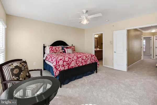 $537,500 | 19277 Harlow Square, Unit D422, Leesburg, VA 20176