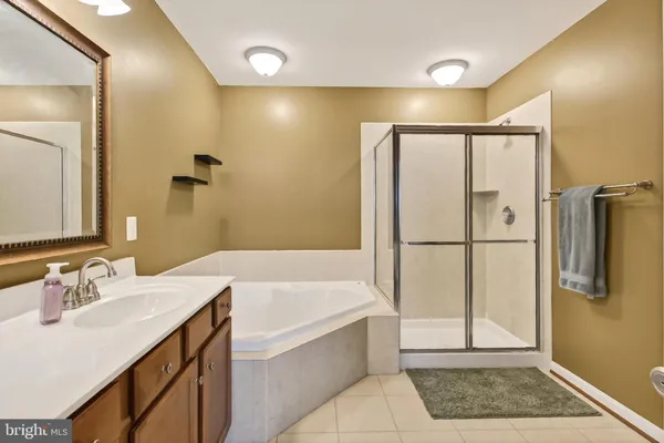 $537,500 | 19277 Harlow Square, Unit D422, Leesburg, VA 20176