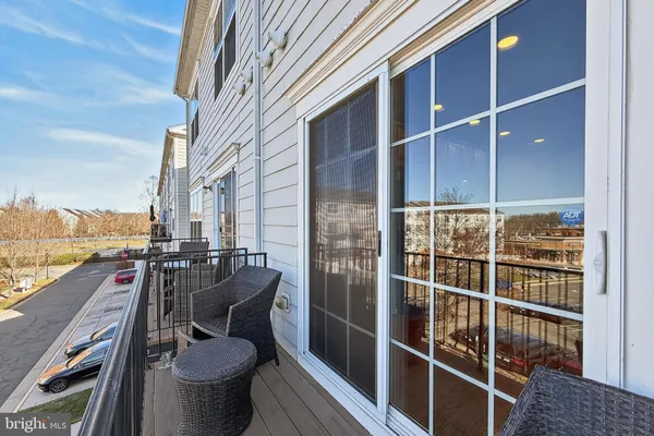 $537,500 | 19277 Harlow Square, Unit D422, Leesburg, VA 20176