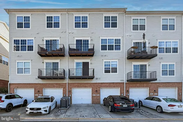 $537,500 | 19277 Harlow Square, Unit D422, Leesburg, VA 20176