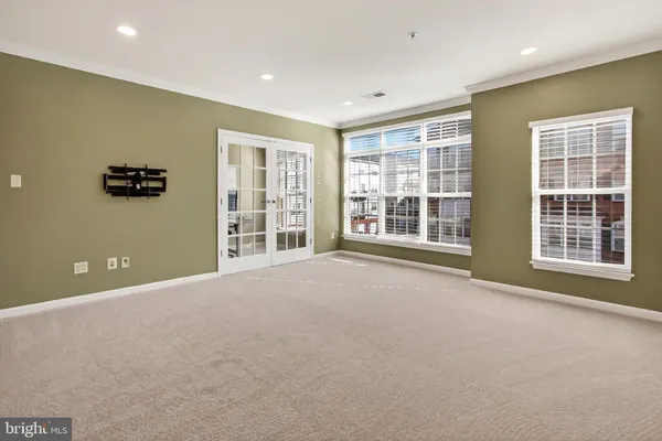 $537,500 | 19277 Harlow Square, Unit D422, Leesburg, VA 20176