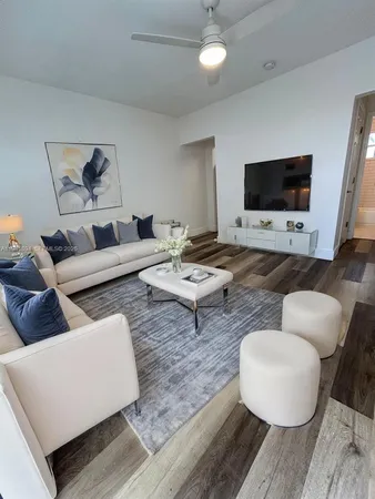 $1,900 | 571 Northeast 67th Street, Unit 3, Miami, FL 33138