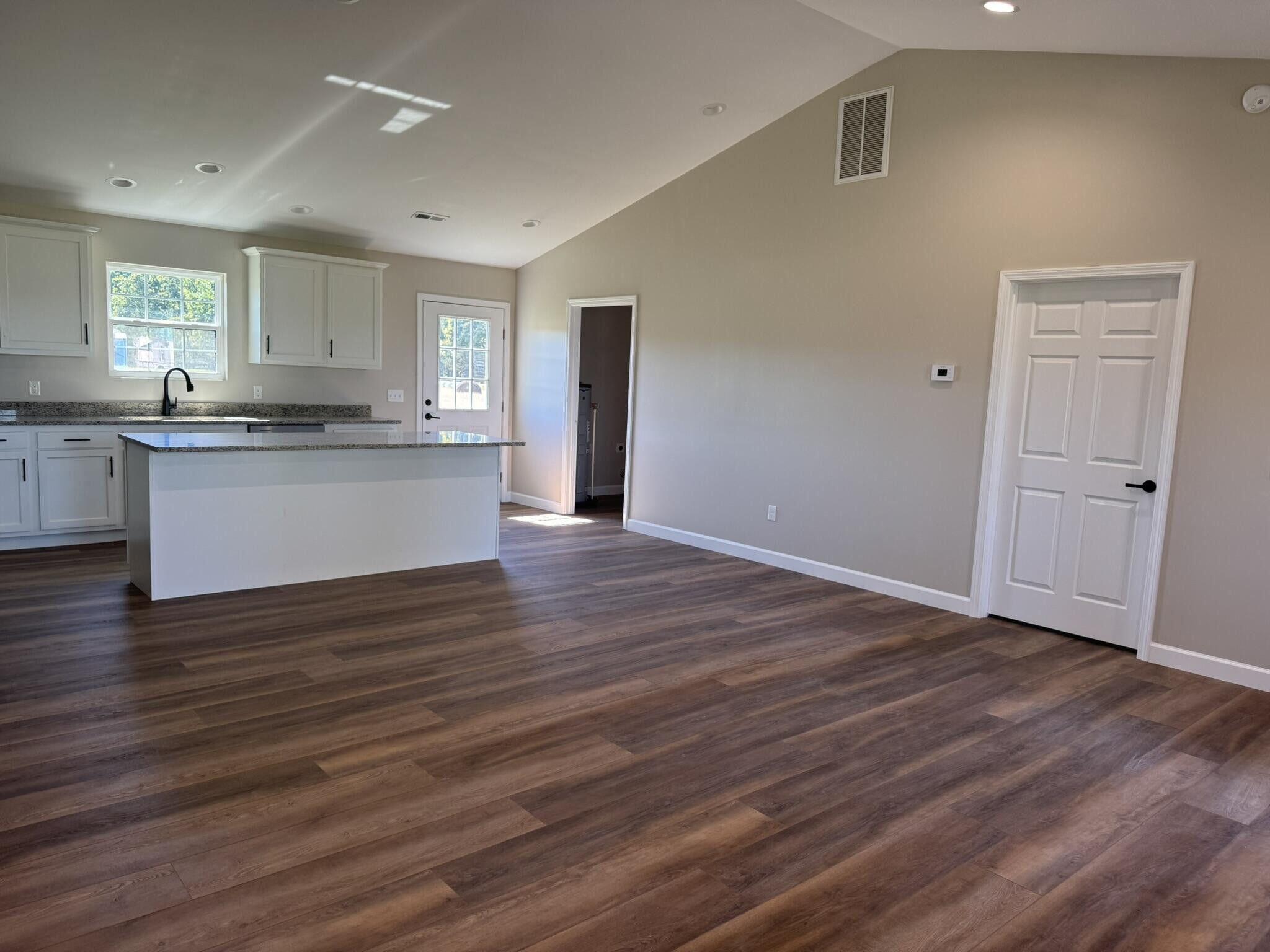 3801 New Concord Road Columbia, KY 42728 - Photo 3 of 30 20251009184056460635000000-o