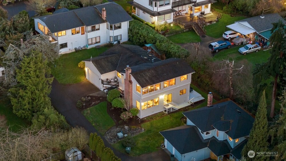 902 7th Avenue South Edmonds, WA 98020 - Photo 31 of 31 an aerial view of a house with a yard