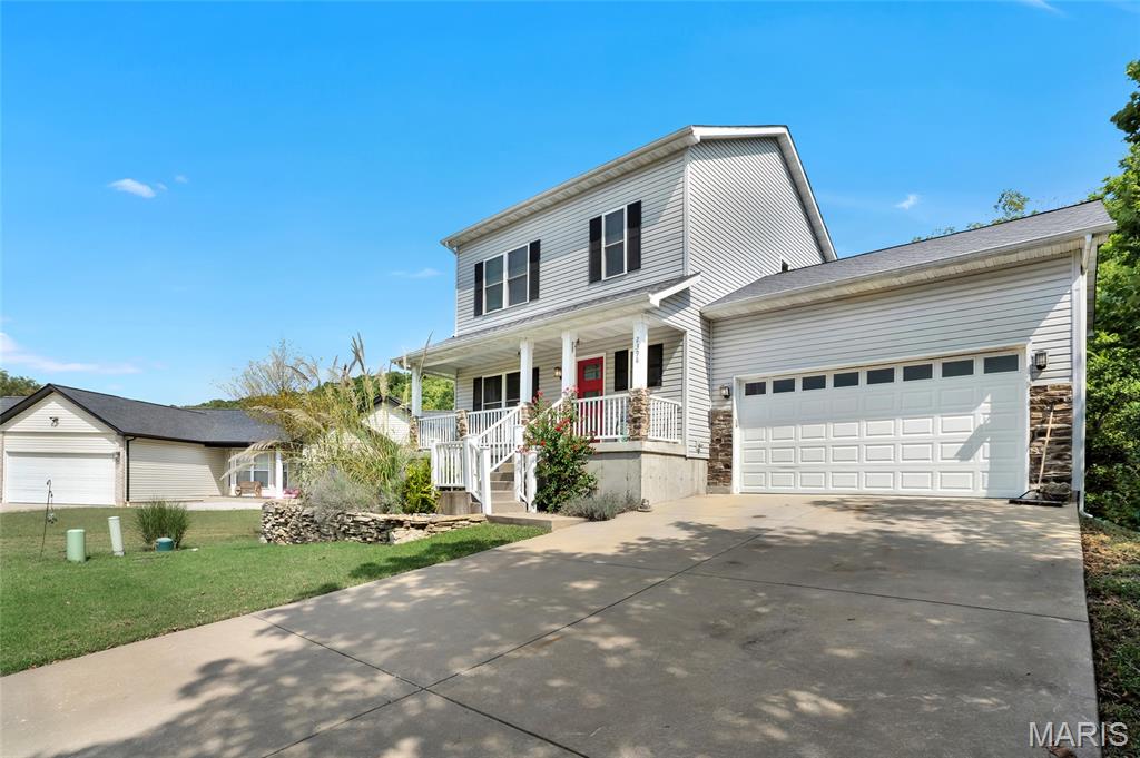 2398 Fairway High Ridge, MO 63049 - Photo 2 of 30 Gallery Image 2