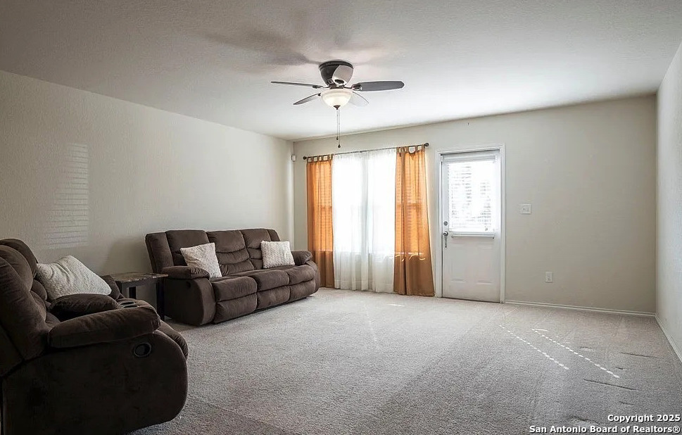 15911 Derby Rally Selma, TX 78154 - Photo 11 of 13