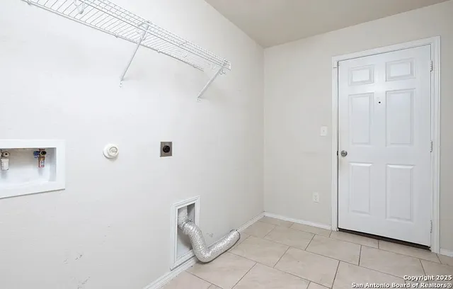 $1,850 | 15911 Derby Rally, Selma, TX 78154