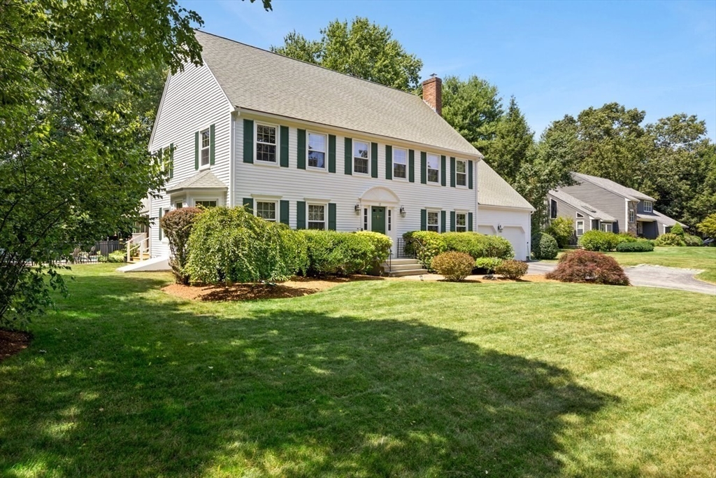 12 Fox Run Road Medway, MA 02053 - Photo 1 of 39 Gallery Image 1