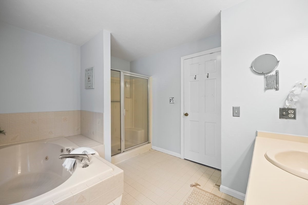 12 Fox Run Road Medway, MA 02053 - Photo 26 of 39 Gallery Image 26