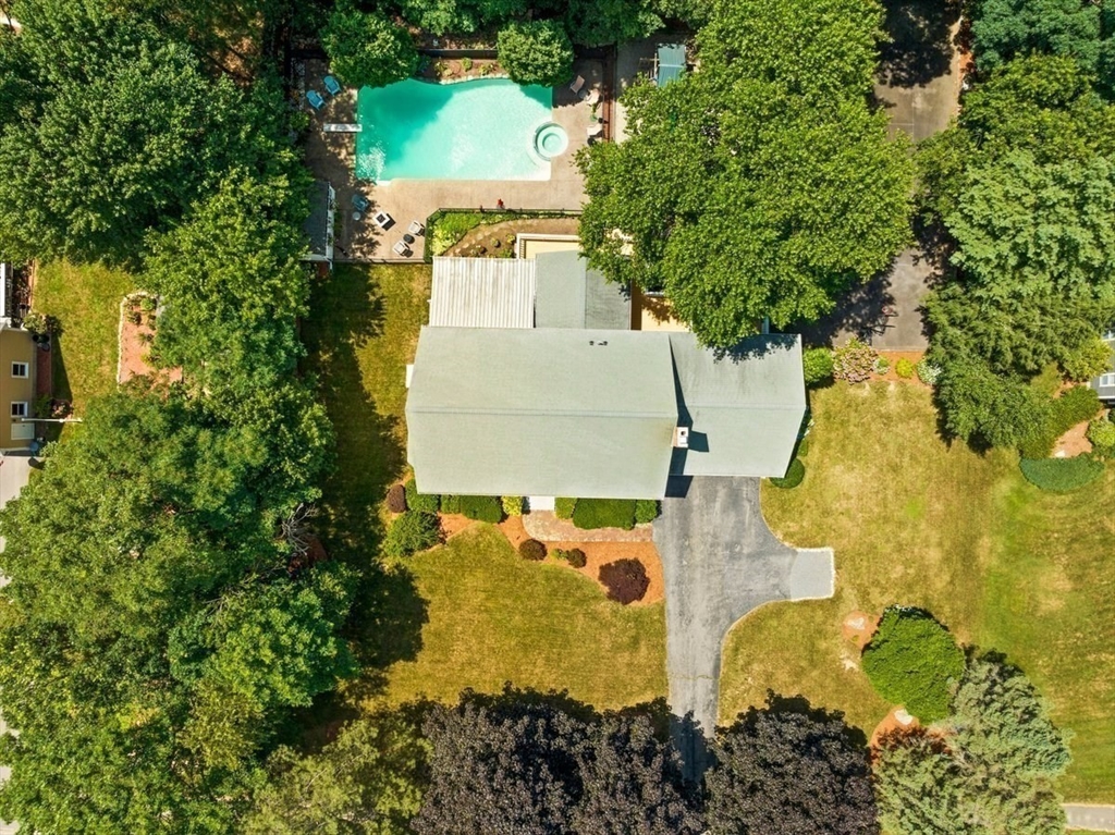 12 Fox Run Road Medway, MA 02053 - Photo 36 of 39 Gallery Image 36
