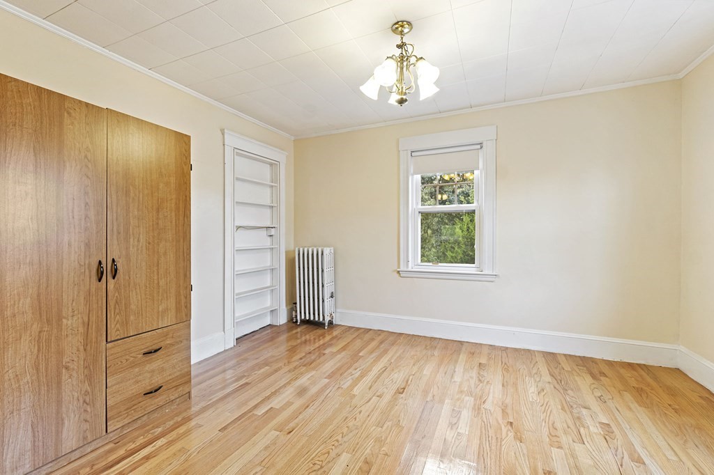 33 Crawford Road Braintree, MA 02184 - Photo 5 of 26 Gallery Image 5