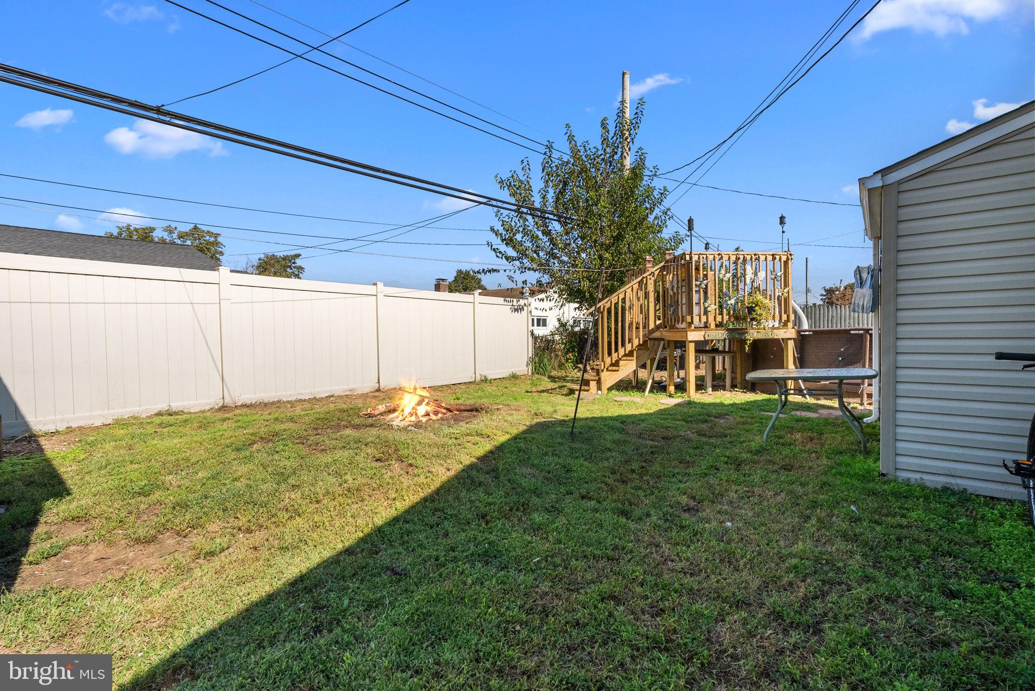 184 Farmbrook Drive Levittown, PA 19055 - Photo 20 of 23