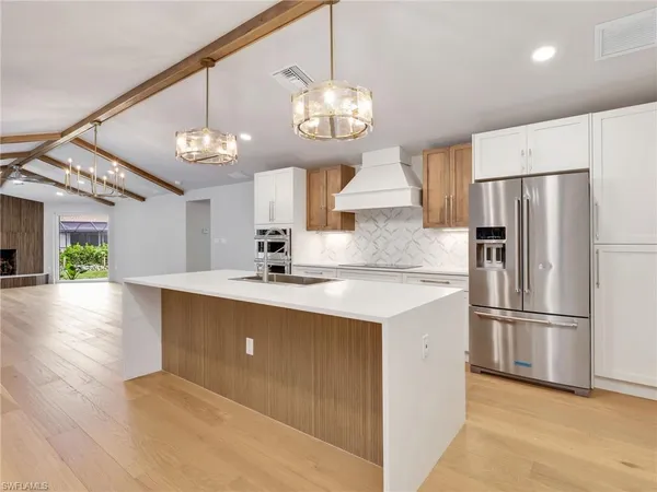 $1,699,900 | 1803 Imperial Golf Course Boulevard, Naples, FL 34110