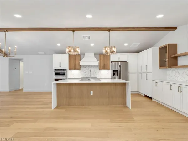 $1,699,900 | 1803 Imperial Golf Course Boulevard, Naples, FL 34110