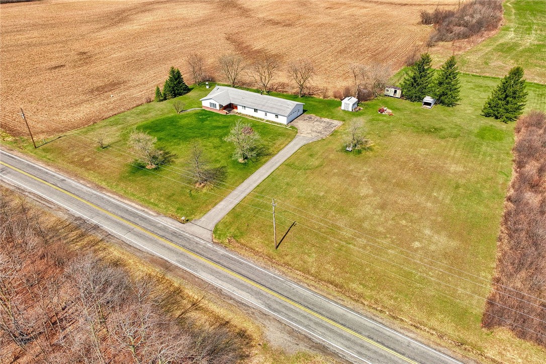 5790 Thomas Road Canandaigua Town, NY 14424 - Photo 4 of 45