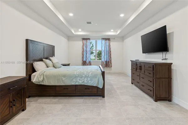 $700,000 | 10407 Southwest Captiva Drive, Port St. Lucie, FL 34987