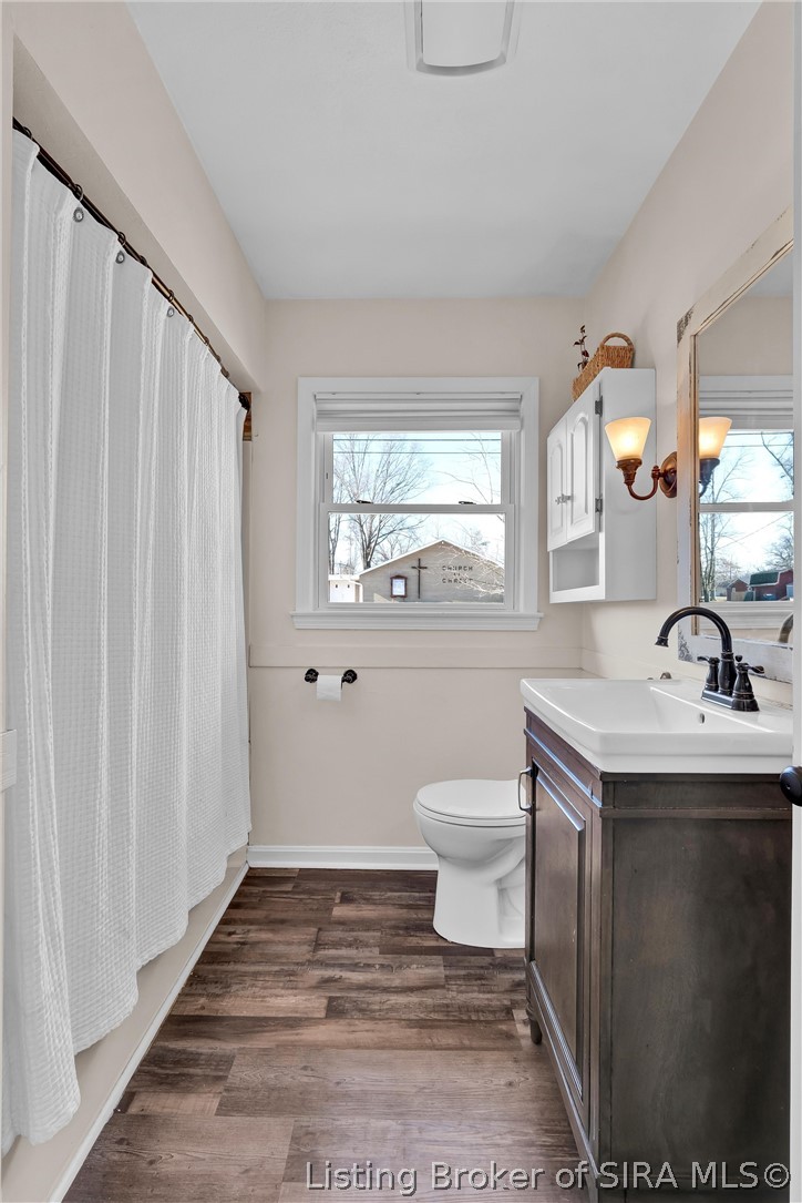 212 Lake Road Henryville, IN 47126 - Photo 15 of 34