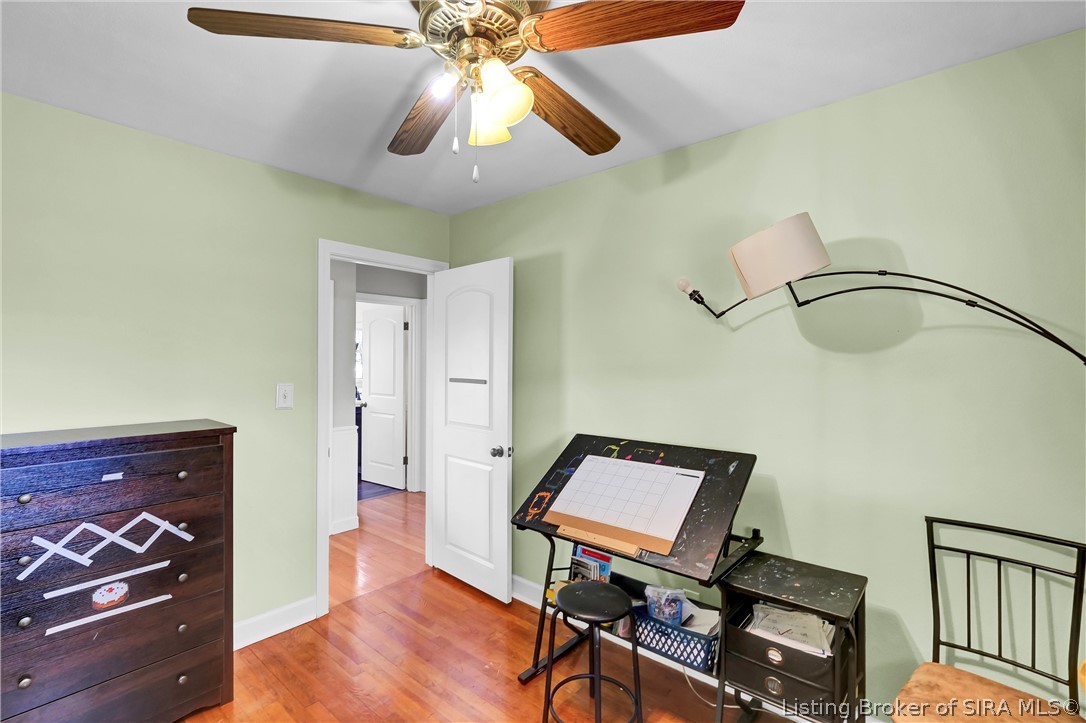 212 Lake Road Henryville, IN 47126 - Photo 18 of 34