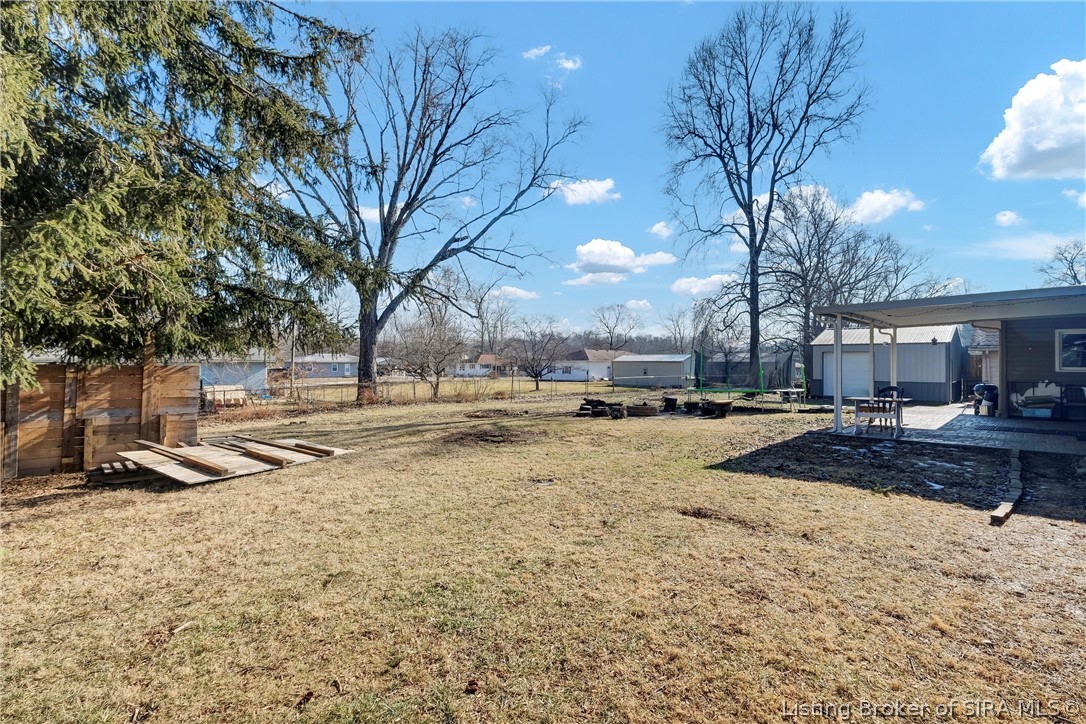 212 Lake Road Henryville, IN 47126 - Photo 29 of 34
