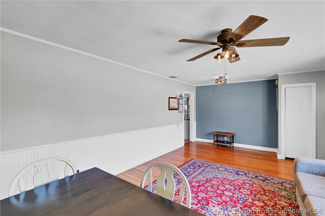 212 Lake Road Henryville, IN 47126 - Photo 7 of 34