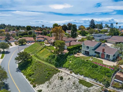 $1,900,000 | 5517 Seaside Heights Drive, Rancho Palos Verdes, CA 90275