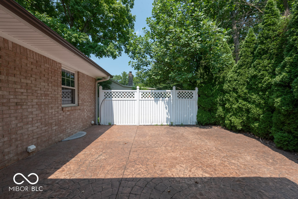 6217 Graham Road Indianapolis, IN 46220 - Photo 29 of 51