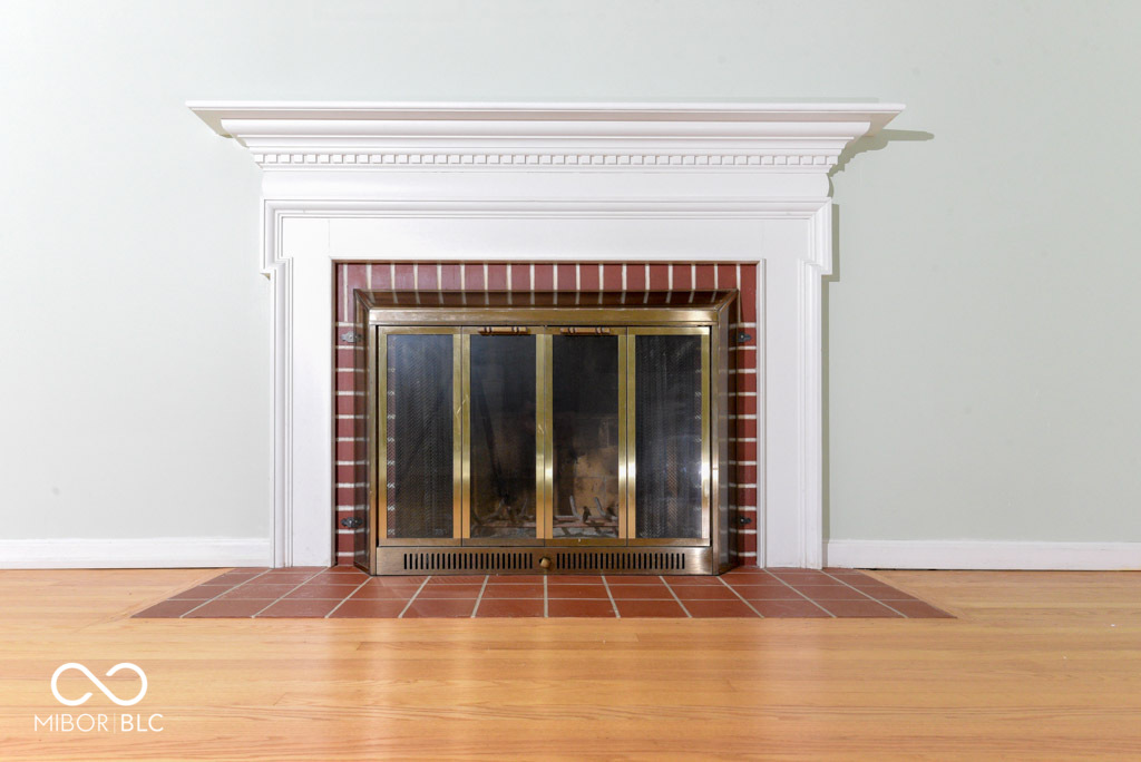 6217 Graham Road Indianapolis, IN 46220 - Photo 3 of 51