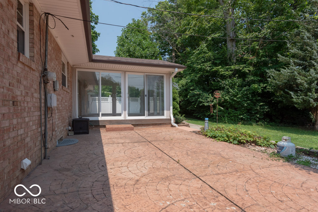 6217 Graham Road Indianapolis, IN 46220 - Photo 33 of 51