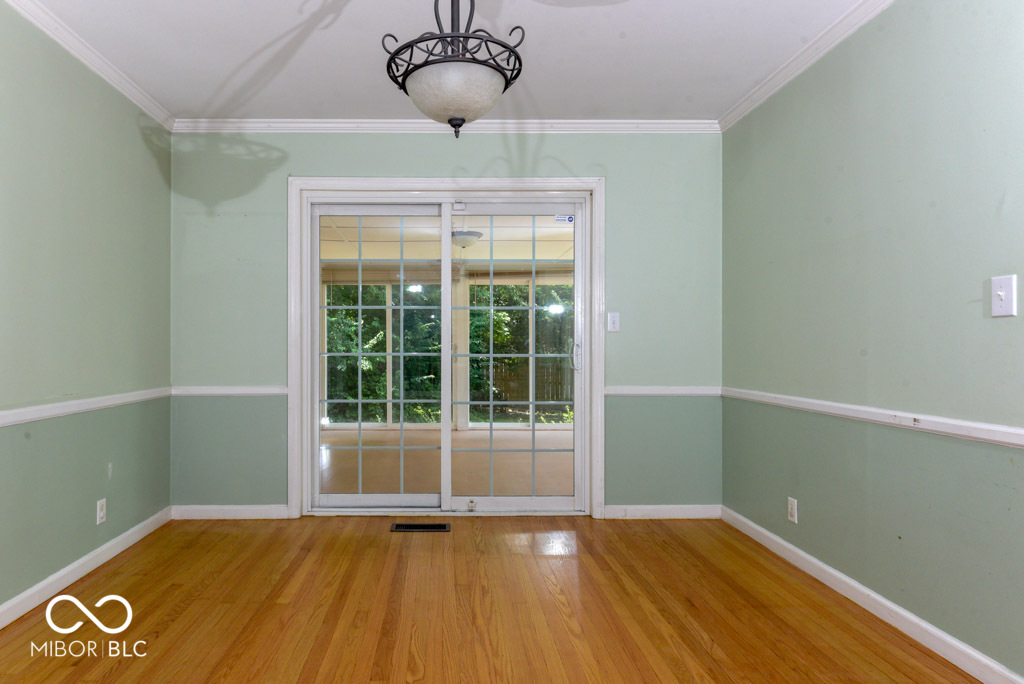 6217 Graham Road Indianapolis, IN 46220 - Photo 8 of 51