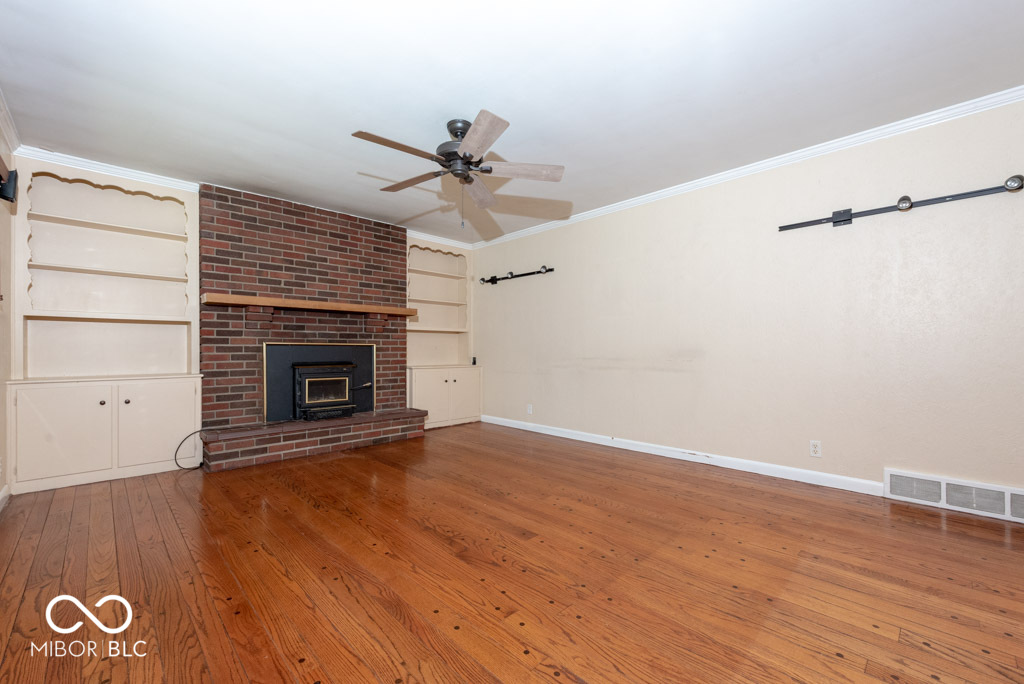 6217 Graham Road Indianapolis, IN 46220 - Photo 10 of 51