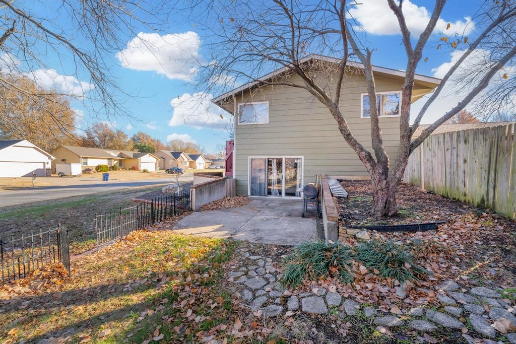 741 Sullivan Drive Mulvane, KS 67110 - Photo 3 of 21