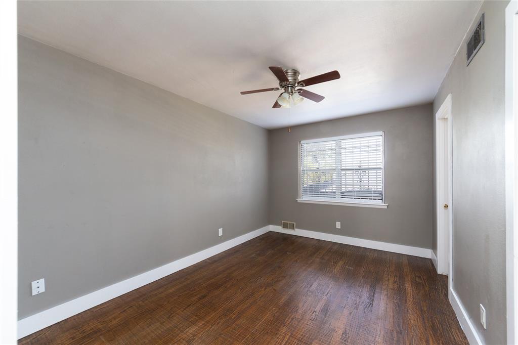 3217 Cedarcroft Lane Dallas, TX 75233 - Photo 11 of 27 Walk-in closet in bedroom