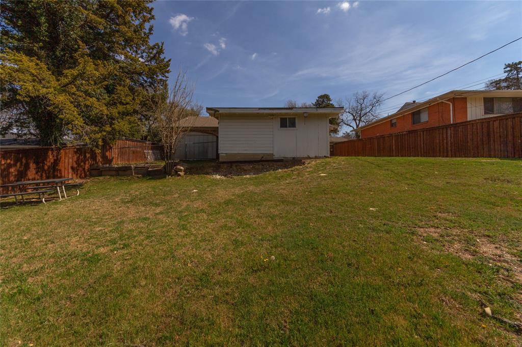 3217 Cedarcroft Lane Dallas, TX 75233 - Photo 24 of 27
