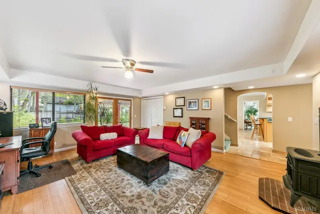 $835,000 | 724 Tahoe Island Drive, South Lake Tahoe, CA 96150