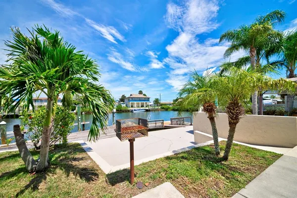 $524,900 | 4266 Deleon Drive, Hernando Beach, FL 34607