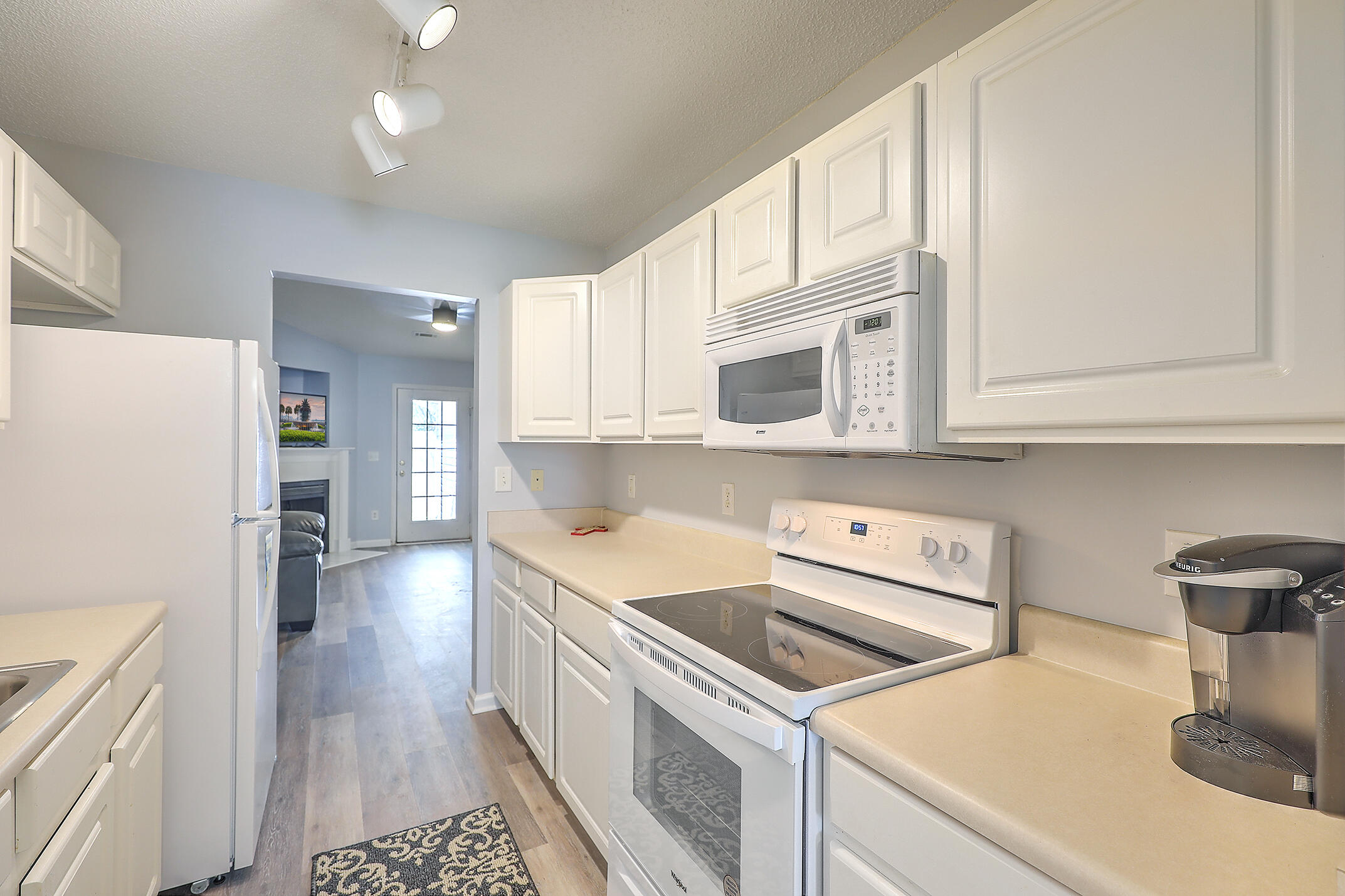 8029 Vermont Road North Charleston, SC 29418 - Photo 4 of 14 0W7A0255_56_57_58_59_60_61
