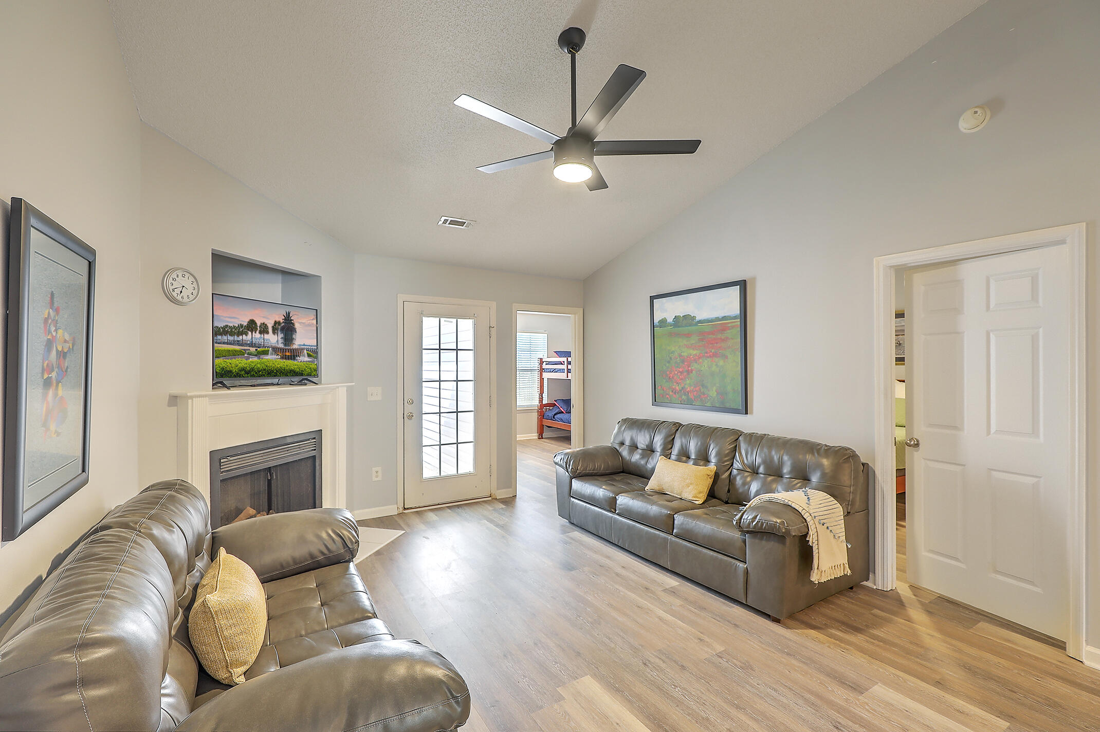 8029 Vermont Road North Charleston, SC 29418 - Photo 7 of 14 0W7A0283_4_5_6_7_8_9