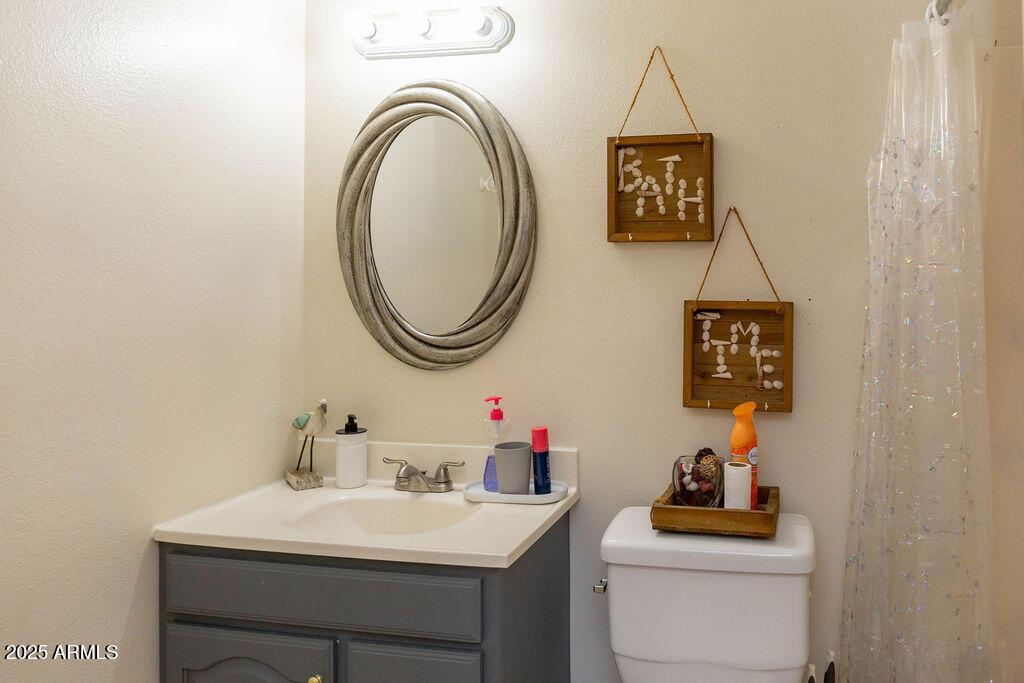 546 South Ellsworth Road Mesa, AZ 85208 - Photo 34 of 52 2nd Bed/Bath Suite