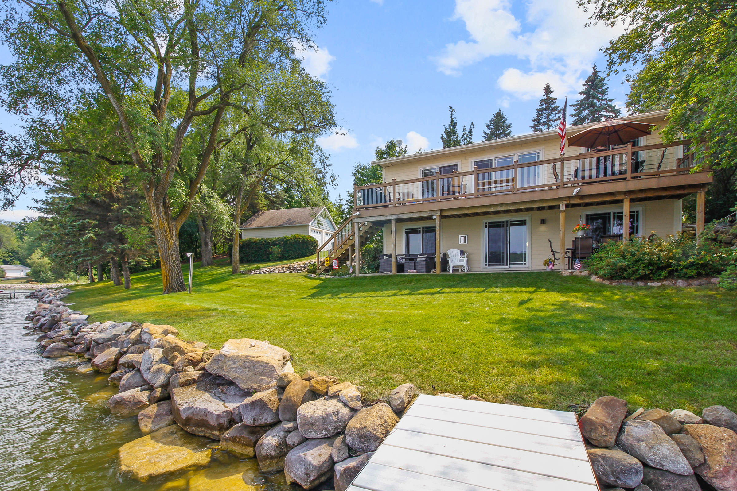 Rear Elevation & Seawall