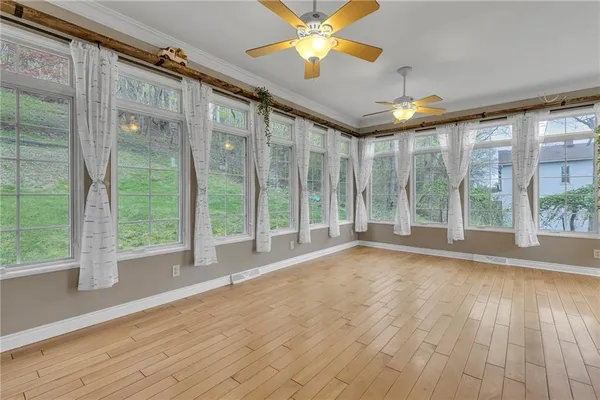 $265,000 | 545 6th Avenue, Freedom, PA 15042