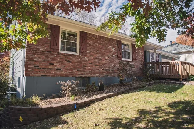 $269,999 | 3804 Drumm Road, Independence, MO 64055