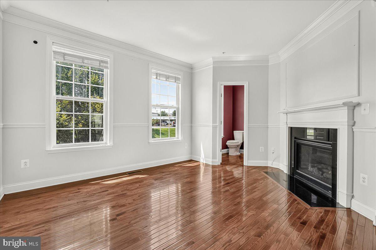 7803 Wormans Mill Road Frederick, MD 21701 - Photo 4 of 79 Gallery Image 4