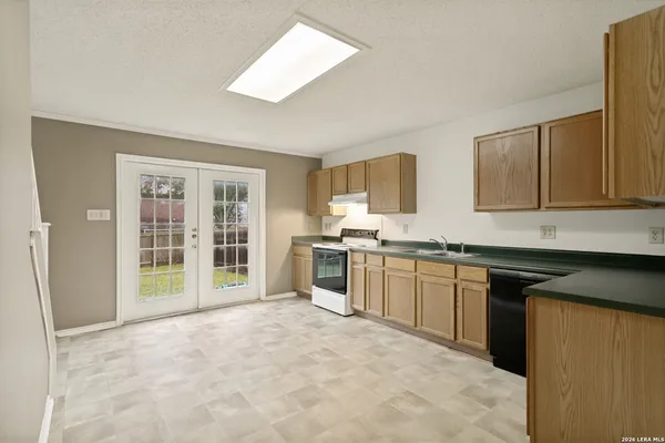 $1,750 | 9203 Gambier Drive, San Antonio, TX 78250